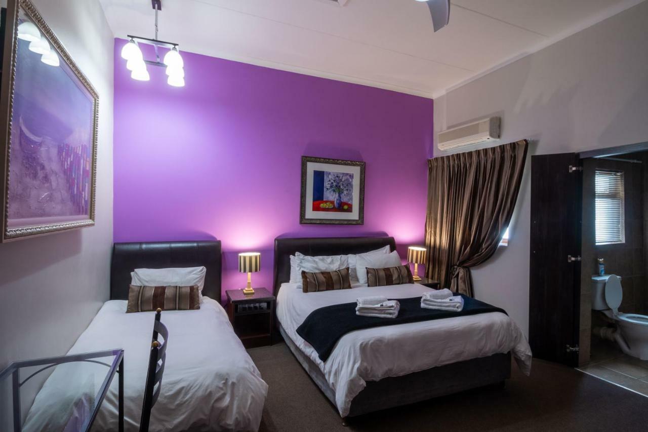 Lala Dene Lodge Bloemfontein Exterior foto